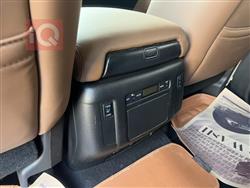 Nissan Armada